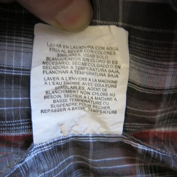 WRANGLER JEANS CO Button Down Plaid Shirt Size M Men Long Sleeve Gray Red Multi - Picture 8 of 9